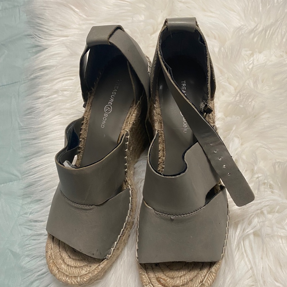 Wedges - Picture 3 of 4